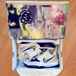 Kyrie Low 4 TB - Men’s size 10.5